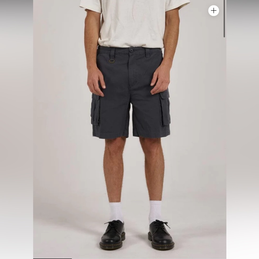 Thrills CENTURY SLACKER CARGO SHORT - Dark Charcoal